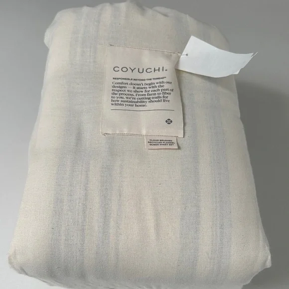 Coyuchi Cloud Brushed Recycled Flannel Queen SheetSet Juniper Herringbone Stripe - Picture 4 of 6